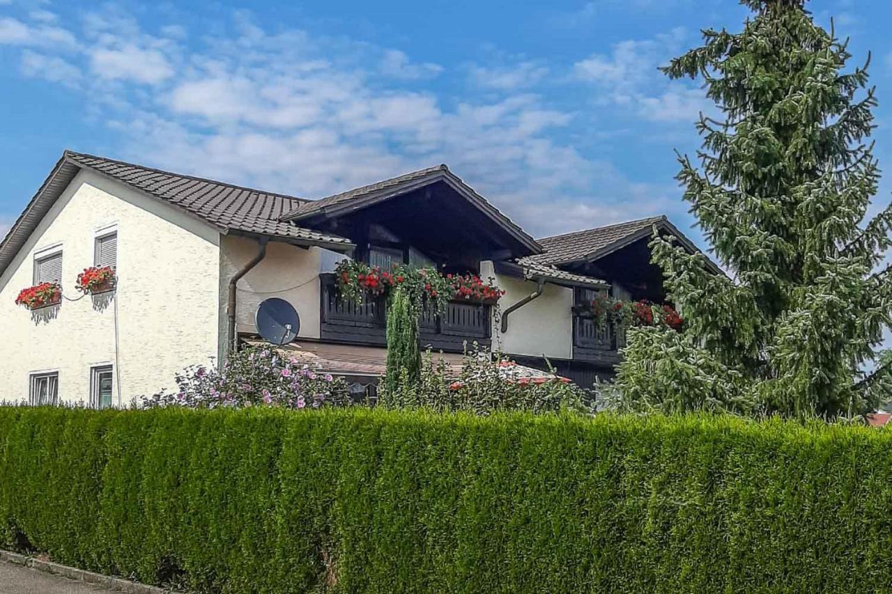 Ferienwohnungen Am Hasenweg 鲁斯多夫 外观 照片